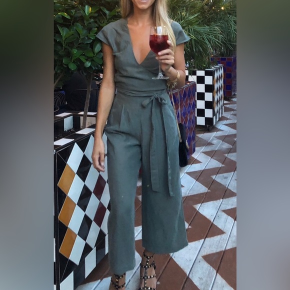 Aritzia Jumpsuit - Picture 2 of 3